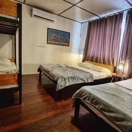Treehouse Hostel กูชิง ภายนอก รูปภาพ